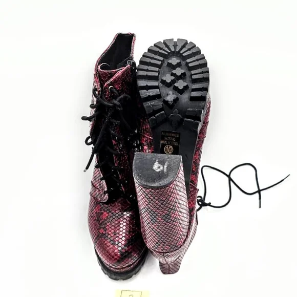 Faux Python Skin Boots - Picture 5 of 6